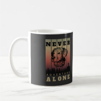 Never Adventure Alone Mugg