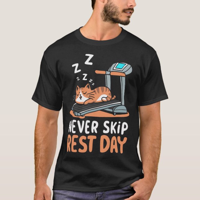 Never Skip Rest Day Funny Bodybuilding Cat Workout T Shirt (Framsida)