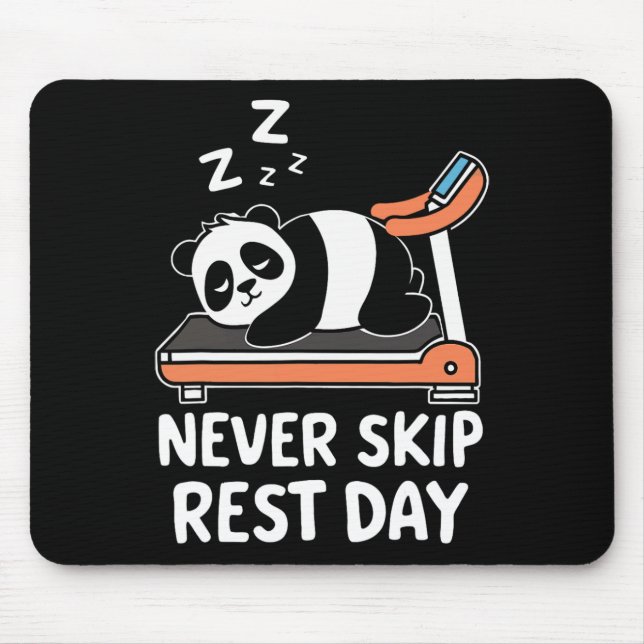 Never Skip Rest Day Funny Bodybuilding Panda Worko Musmatta (Framsidan)