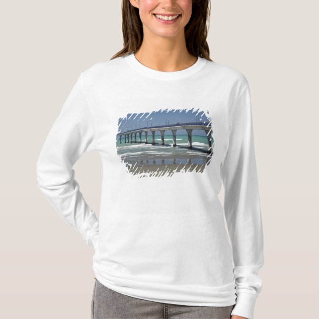New Brighton Pier, ChristChurch T Shirt (Framsida)