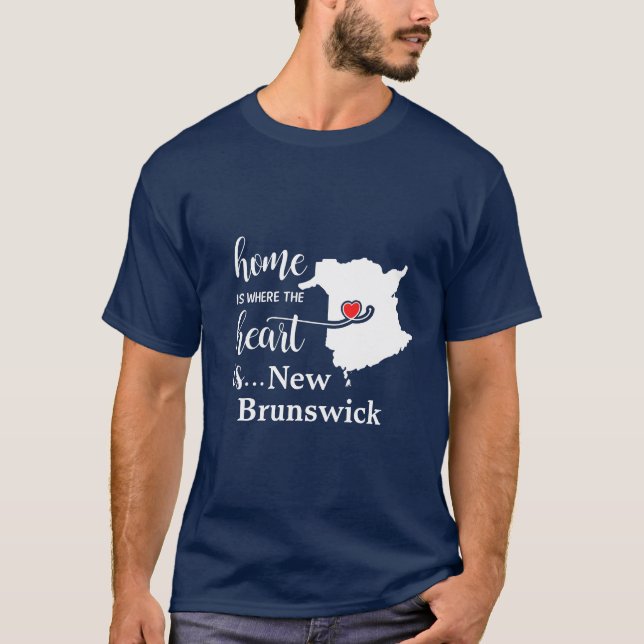 New Brunswick Home är där hjärtat finns T Shirt (Framsida)