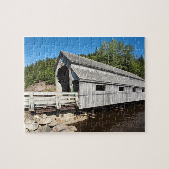 New Brunswick, Kanada. Irländska floden täckt Pussel (Horisontell)