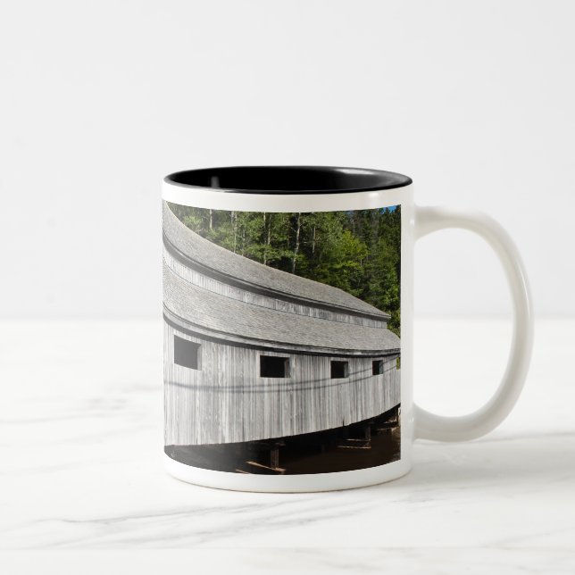 New Brunswick, Kanada. Irländska floden täckt Två-Tonad Mugg (Höger)