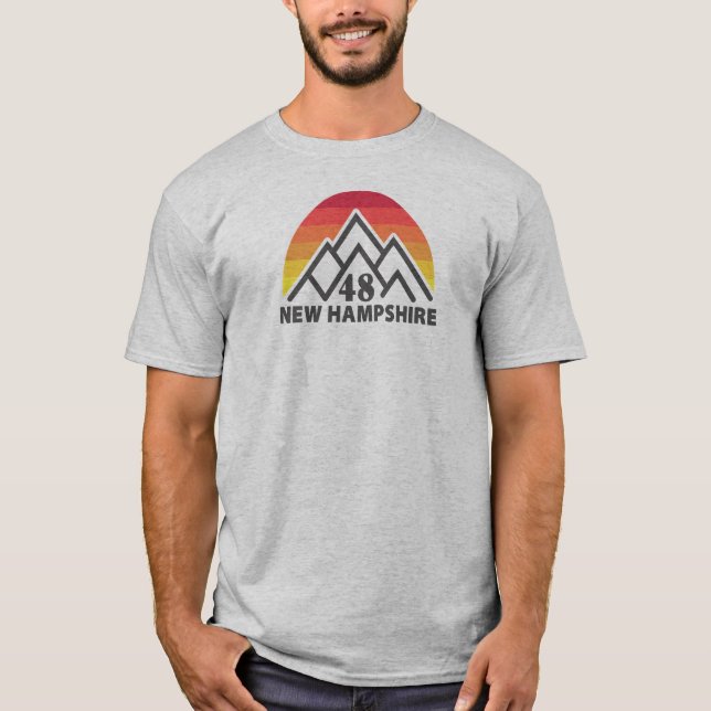 New Hampshire 48 Retro Mountain T Shirt (Framsida)