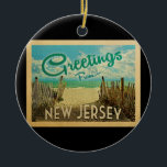 New jersey Beach Ornament Vintage resor<br><div class="desc">I den här Hälsning-vykortsdesignen från New jersey vintage finns en sandstrand med en vacker turkoshavet över vatten och över havet,  ett blå himmel med gigantiska vita moln. I vintage resor stil.</div>