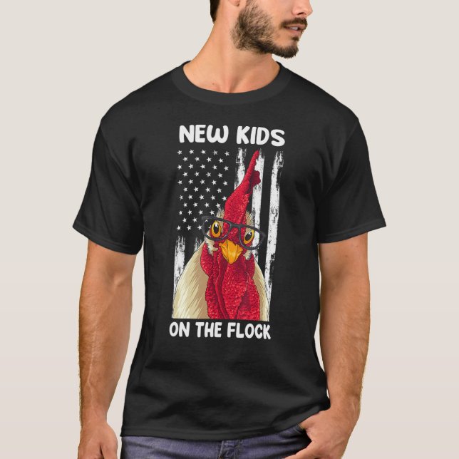 New Kid on Flock Usa Chicken Farm Kids Boys Gi T Shirt (Framsida)