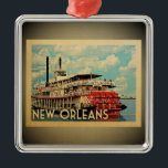 New Orleans Louisiana Ornament Vintage resor<br><div class="desc">En coola vintage stil New Orleans prydnadsföremål med en flodbåt.</div>