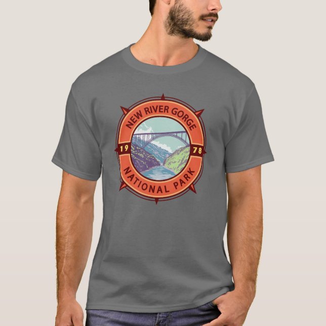 New River Gorge National Park Retro Compass Emblem T Shirt (Framsida)