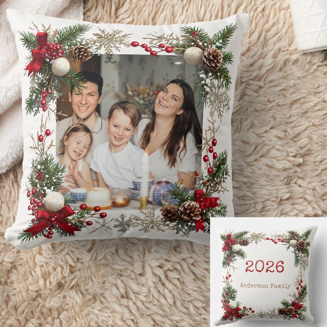 NEW YEAR  Frame with custom Photo Family 2026 Kudde (Skapare uppladdad)
