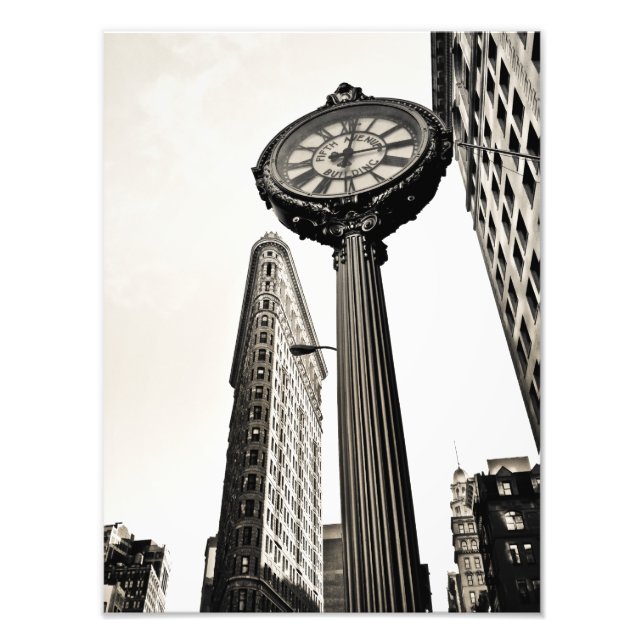 New York City - Flatiron Byggnad and Clock Fototryck (Framsidan)