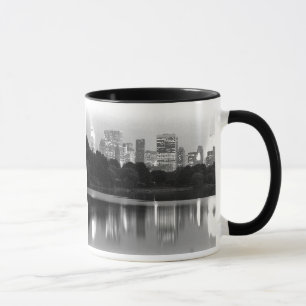 New York City horisont på natten Mugg