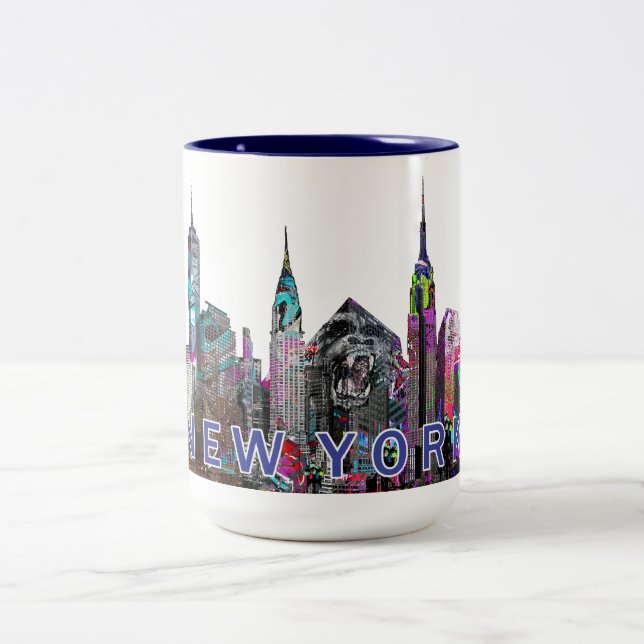 New York City i graffiti Two-Tone Coffee Mugg (Center)
