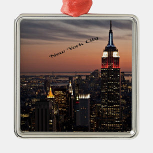 New York City Skyline på natten Julgransprydnad Metall