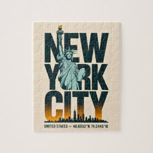 New York City Typography Frihetsgudinnan Skyline Pussel