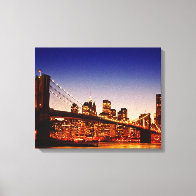 New York cityscape med bro över floden Canvastryck (Framsida)