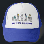 New York Hanukkah NYC Chanukah Glad helg Keps<br><div class="desc">Har en originalillustration av New York City-markeringar "klädd" för julhelgen med pennan och bläck! Denna illustration av Chanukah finns också på andra produkter. Ser du inte vad du är tittar för? Behöver du hjälp med anpassning? Kontakta Rebecca för att få något designat bara för dig.</div>
