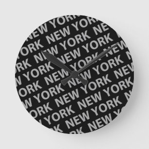 New York Mönster Grått Rund Klocka