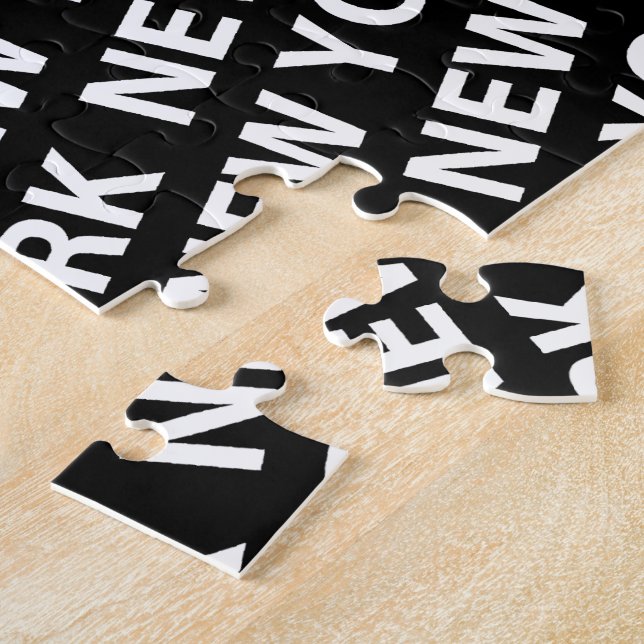 New York Mönster White Pussel (Sidan)