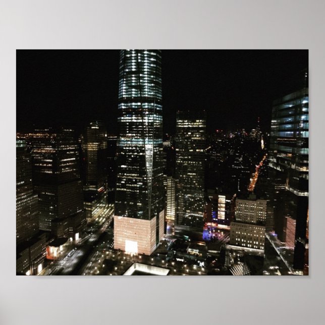 New York Night Downtown NYC Manhattan Skyscraper Poster (Framsidan)