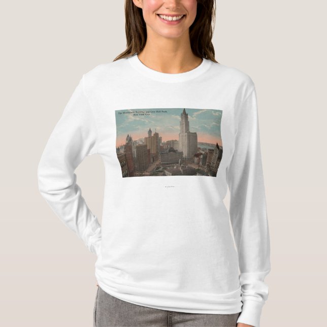 New York NY - Woolworth byggnad och stadshus Tee Shirt (Framsida)