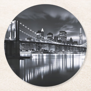 New York Skyline Brooklyn Bridge Monokrom Natt Underlägg Papper Rund