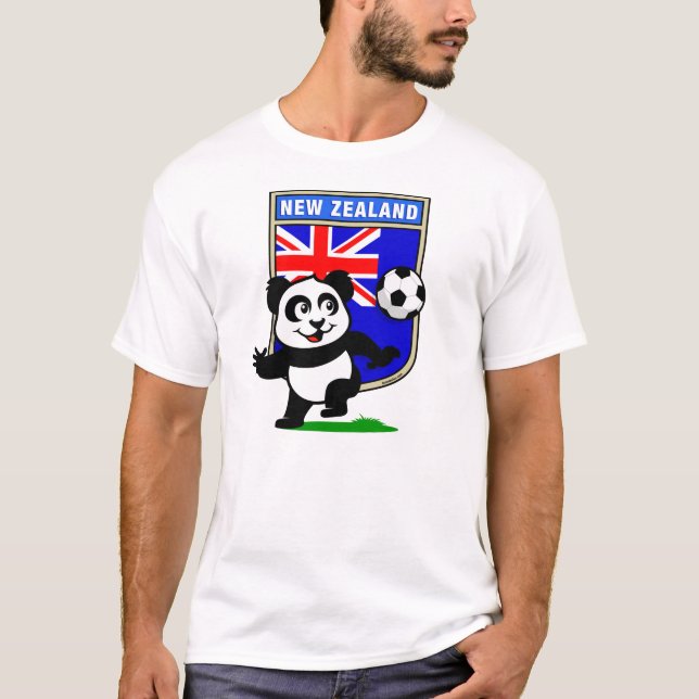 New Zealand Soccer Panda (ljusskjortor) T-shirt (Framsida)