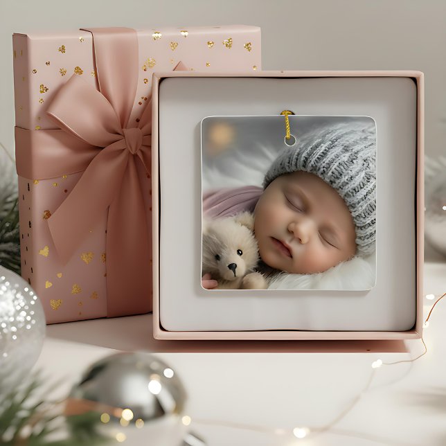 "Newborn Christmas keepsake" Ornament (Skapare uppladdad)