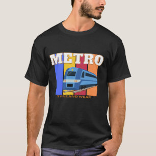 Newcastle med tunnelbana av tyne och bära t shirt