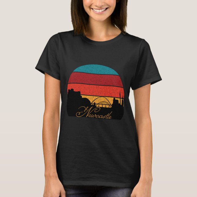 Newcastle på Tyne Silhouette T Shirt (Framsida)