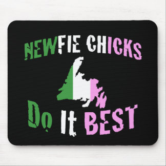 Newfie Chickar gör det bästa Mousepad Musmatta