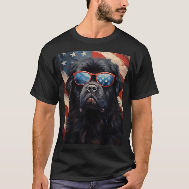 Newfoundland hund 4:e juli American flagga T Shirt (Framsida)