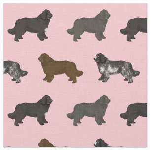 Newfoundland hund landvad rosa tyg