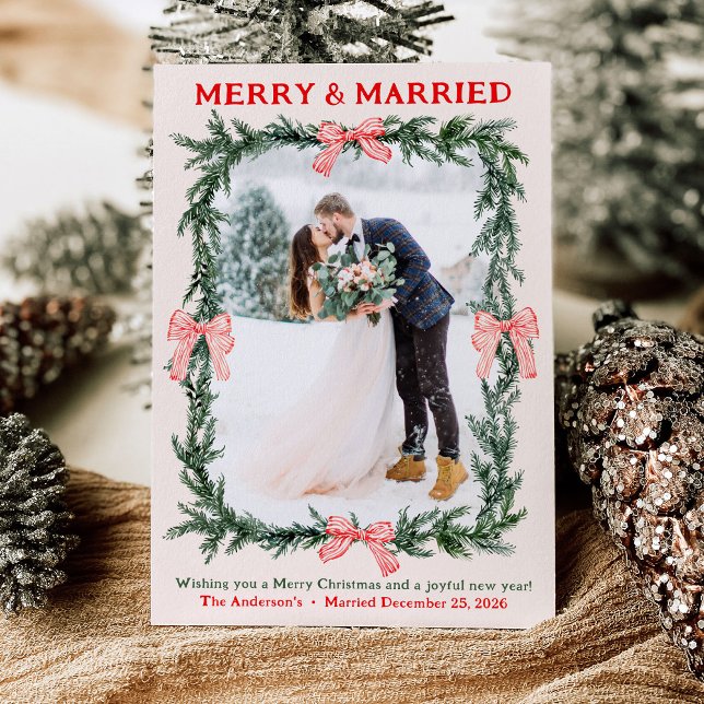 Newlywed Holiday Card Merry and Married Julkort (Skapare uppladdad)