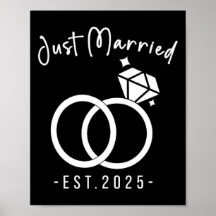 Newlyweds 2025 Bride and Groom Bröllopsfixarens Ju Poster