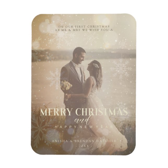 Newlyweds Anpassningsbar Photo Elegant Golden Snow Magnet (Vertikal)