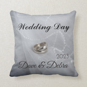 Newlyweds Bröllopsdag Dekorativ kudde