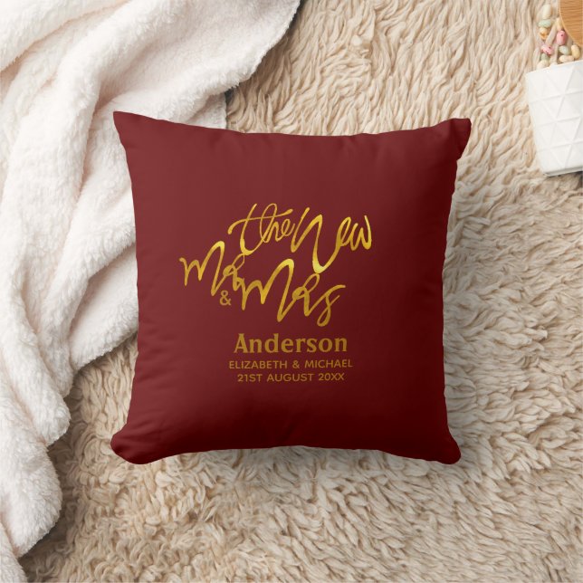 Newlyweds Ny gifta BURGUNDY Guld GIFT Kudde (Filt)