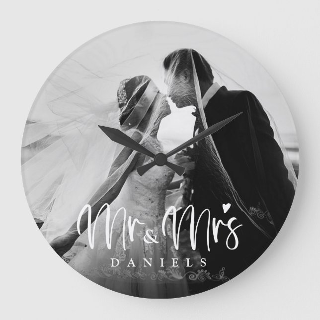 Newlyweds Romantic Modern Personlig Large Clock Stor Klocka (Framsida)