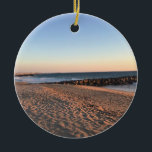 Newport Beach at Sunset, California Julgransprydnad Keramik<br><div class="desc">Vy över Newport Beach från livräddare torn 52 tittar söderut mot piren. Pinkish himlar med sandglöden också. Foto taget i november 2022.</div>