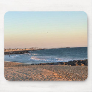 Newport Beach at Sunset, California Musmatta