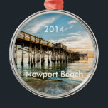 Newport Beach Balboa Pier Julgransprydnad Metall<br><div class="desc">Newport Beach's Balboa Pier i södra Kalifornien. Ett anpassade med många alternativ.</div>