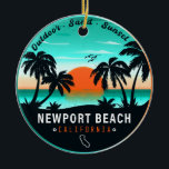 Newport Beach California Retro Sunset Souvenir 80s Julgransprydnad Keramik<br><div class="desc">Newport Beach California Retro Sunset Souvenir 60. Newport Beach California Tropical Retro Sunset-design. Indulge i Newport Beach med vår vintage souvenir, designad specifikt för semesterfirare i havet. Den här designen påminner om en gammal tid och rymmer lugn och skönhet i täcket, och fungerar som en fin påminnelse om att du...</div>