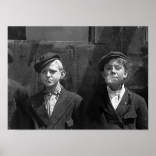 Newsies som röker - St Louis - 1910 Poster