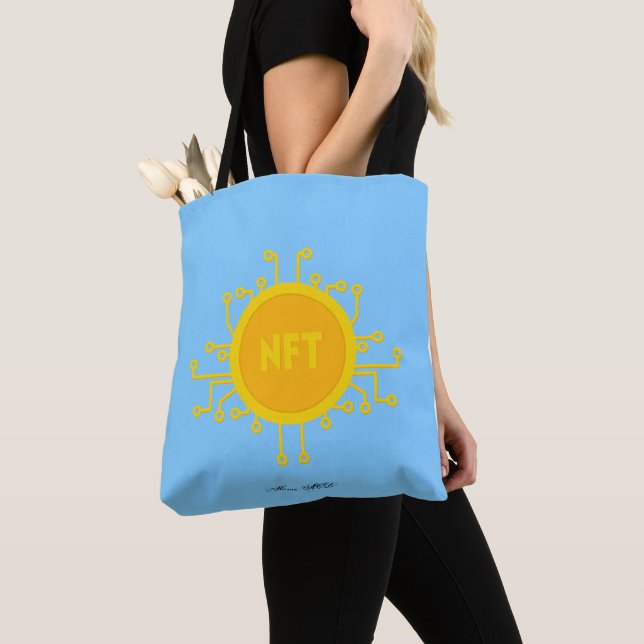 NFT TOTE BAG TYGKASSE (Närbild)
