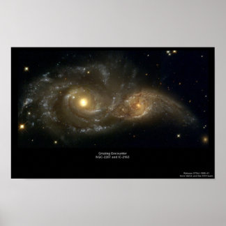 NGC-2207 och IC-2163 Grazing Galaxies Poster