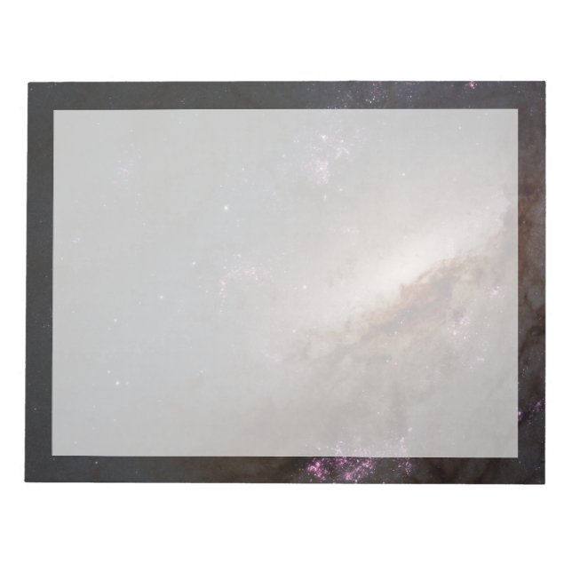 NGC 4258 genomgår intensiv stjärnbildning. Anteckningsblock (Framsida)