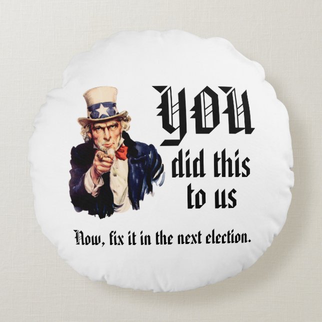 Ni gjorde detta mot oss rund kudde (Framsidan)