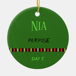 Nia - Kwanzaa Dag 5 Grönt Julgransprydnad Keramik