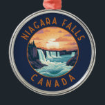 Niagara Falls Canada Retro Distress Circle Julgransprydnad Metall<br><div class="desc">Niagara Falls i en vektorkonst stil. På den westerna kusten vid Niagarafloden förbises Horseshoe Falls,  den mest expansiva delen av kaskaderna.</div>