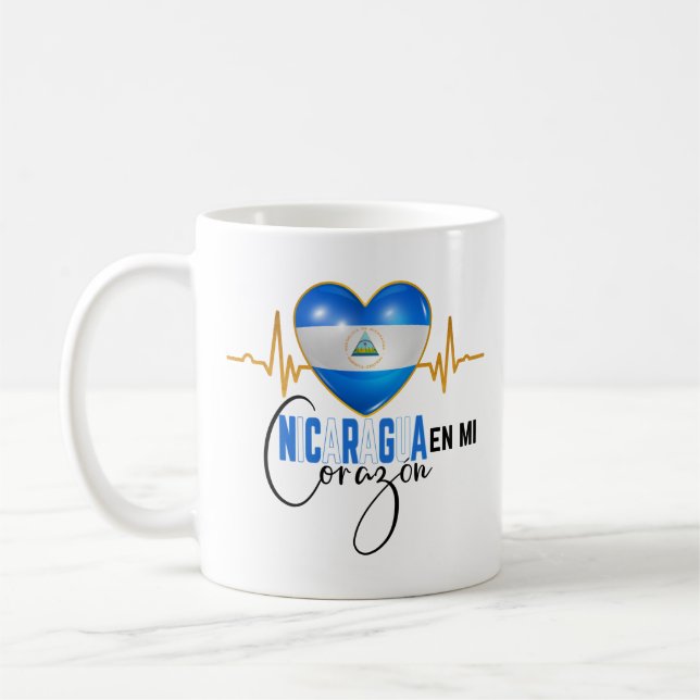 Nicaragua En mi Corazon Nicaraguan Pride Kaffemugg (Vänster)